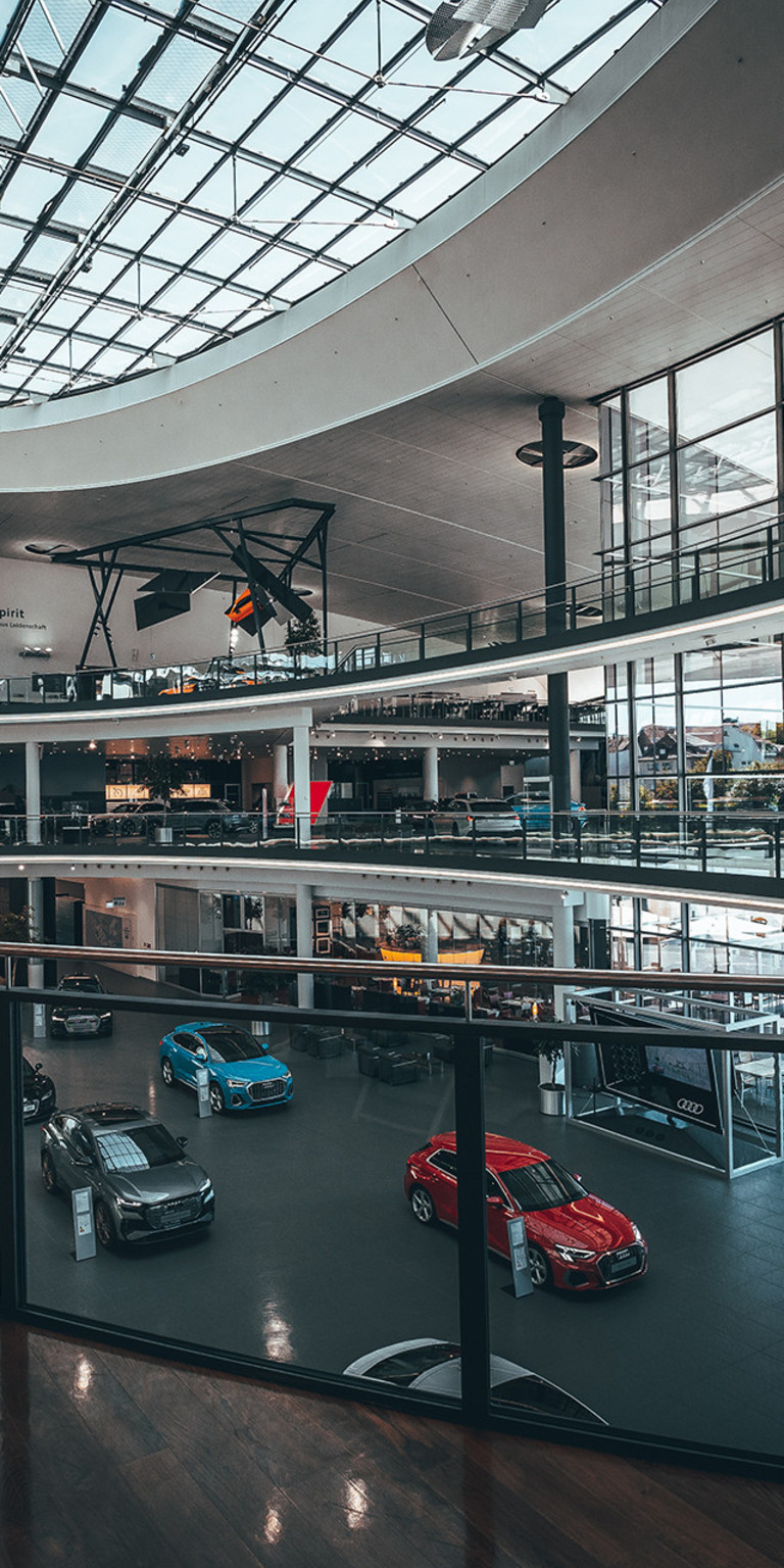 Fahrzeugausstellung im Audi Forum Neckarsulm