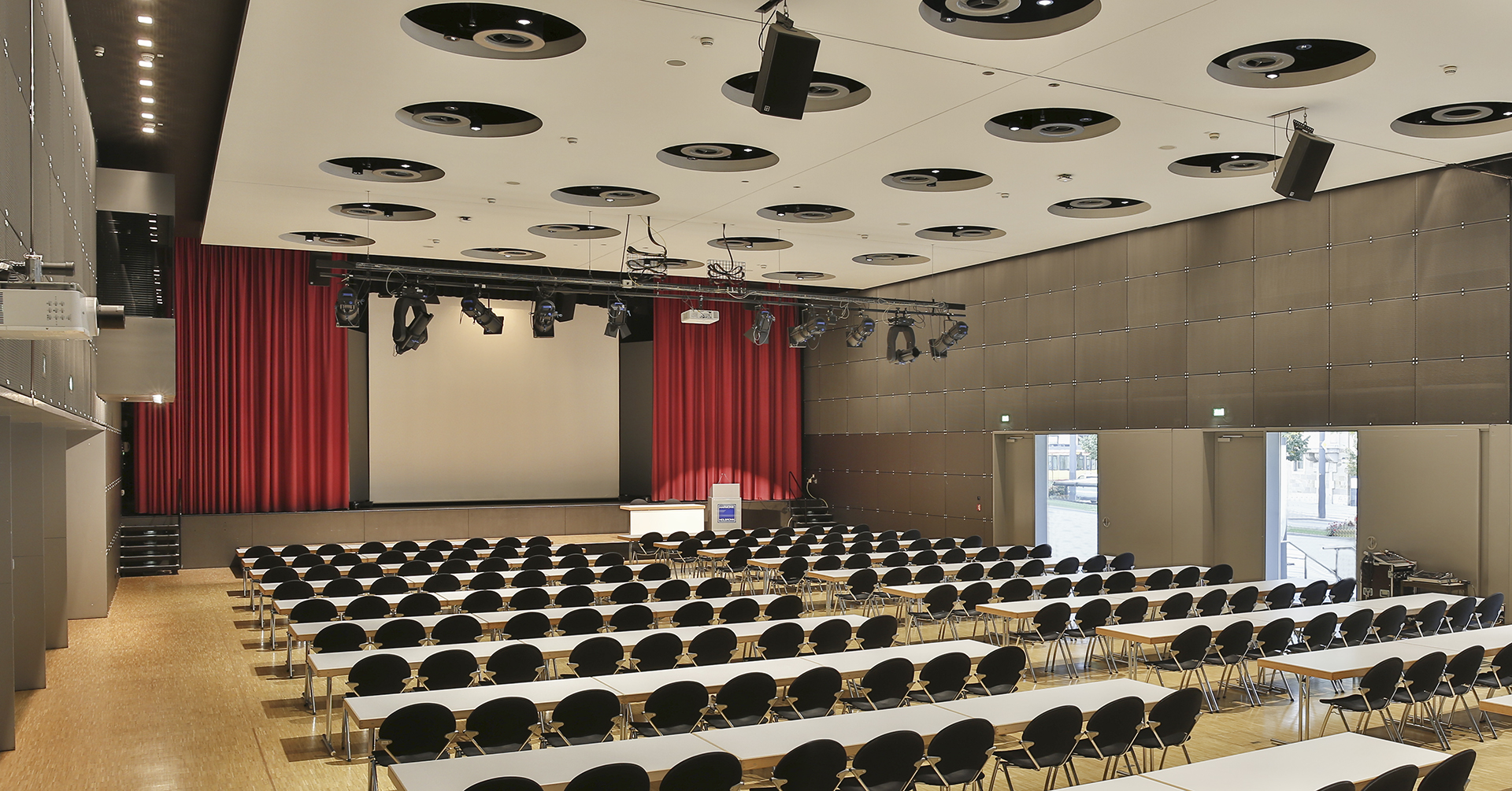 Harmonie Wilhelm-Maybach-Saal Teil A Harmonie Wilhelm-Maybach-Saal Teil A