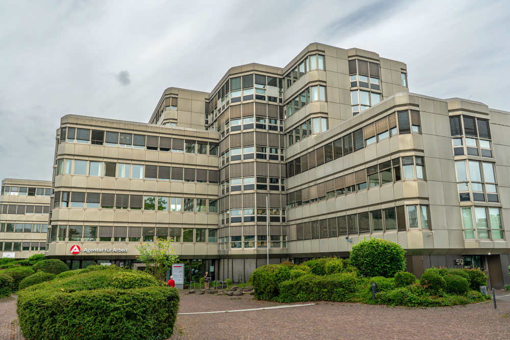 Gebäude der Agentur für Arbeit in der Rosenbergstraße